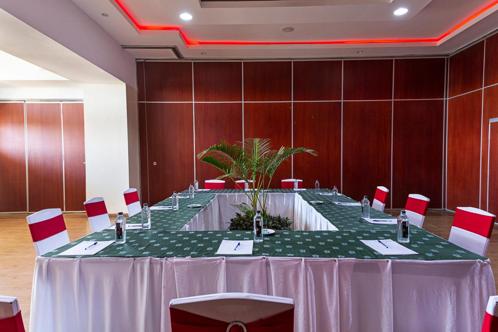 Verona Hotel And Conference Center Ruiru Exterior photo